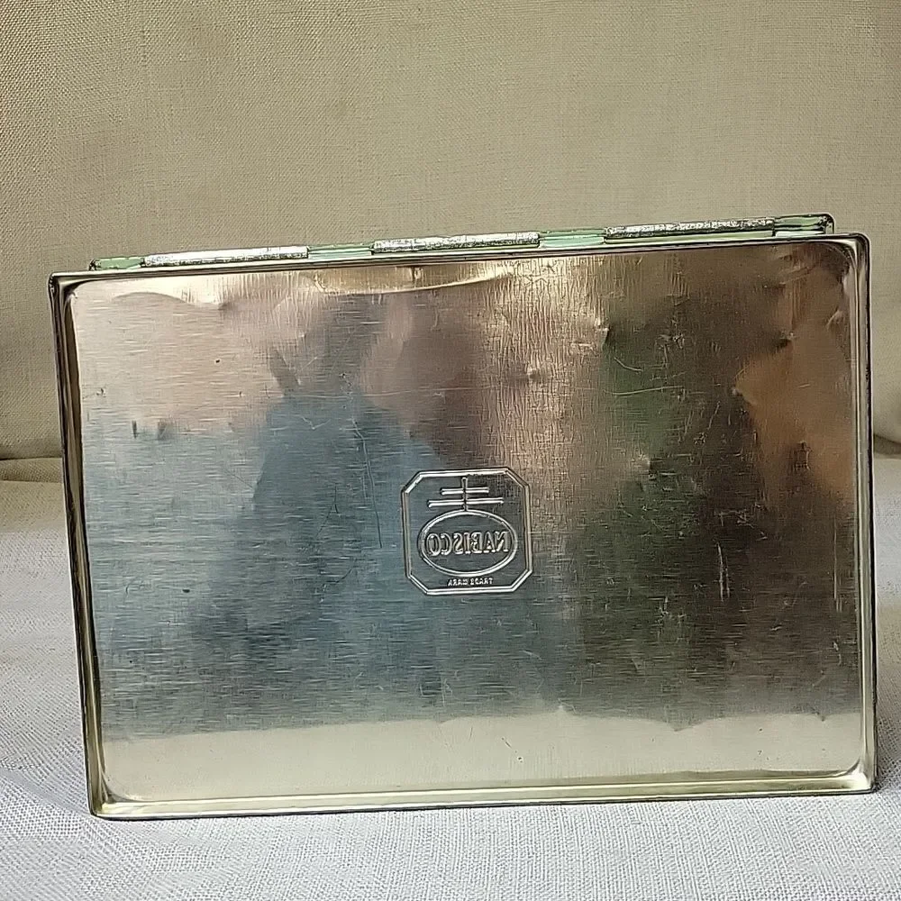 National‎ Biscuit Company Tin Box and Vintage 1950’s “THE OLD CURIOsity shop tin